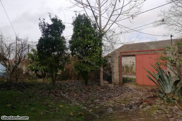 خانه کلنگی حیاط دار روستایی